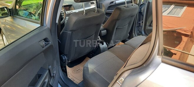 Opel Astra 2009, 181,000 km - 1.4 l - Bakı