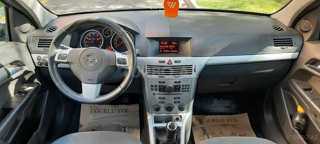 Opel Astra 2009, 181,000 km - 1.4 l - Bakı