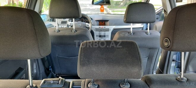 Opel Astra 2009, 181,000 km - 1.4 l - Bakı
