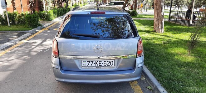 Opel Astra 2009, 181,000 km - 1.4 l - Bakı