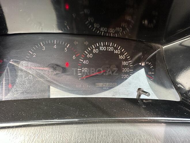Toyota Corolla 2005, 241,505 km - 1.4 l - Bakı