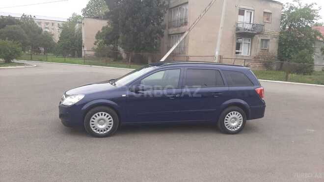 Opel Astra 2008, 169,000 km - 1.4 л - Gəncə