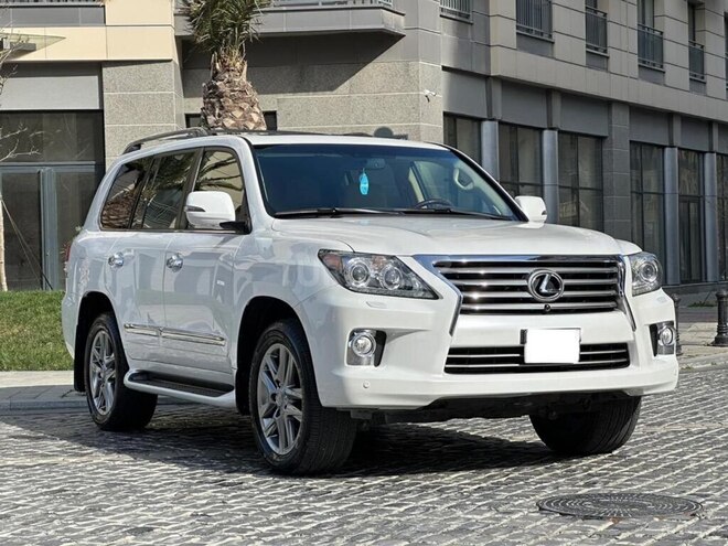 Lexus LX 570 2013, 80,000 km - 5.7 л - Bakı