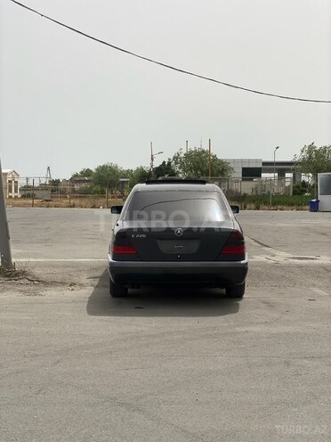 Mercedes C 220 1996, 280,000 km - 2.2 l - Bakı