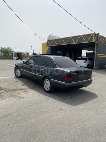 Mercedes C 220 1996, 280,000 km - 2.2 l - Bakı
