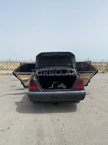 Mercedes C 220 1996, 280,000 km - 2.2 l - Bakı