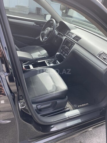 Volkswagen Passat 2012, 173,500 km - 2.5 l - Sumqayıt