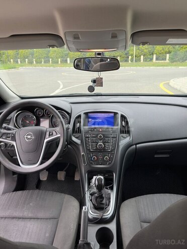 Opel Astra 2012, 184,000 km - 1.3 л - Bakı