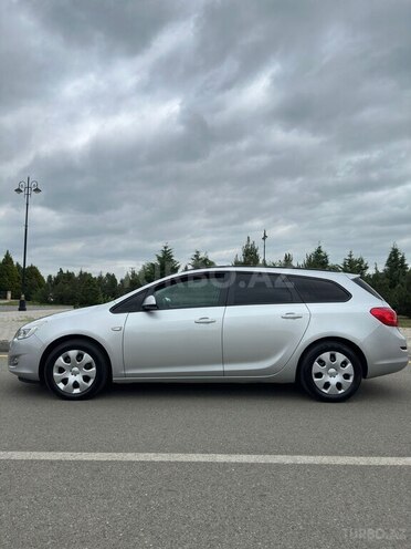 Opel Astra 2012, 184,000 km - 1.3 л - Bakı