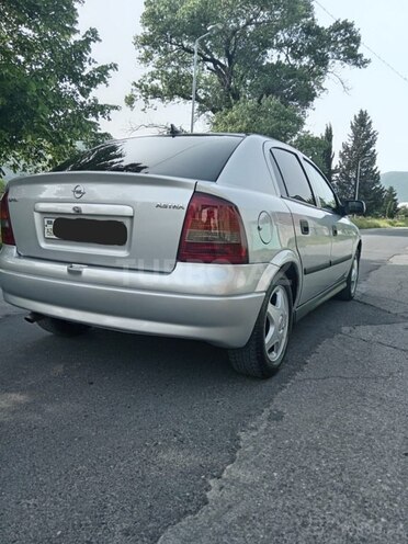 Opel Astra 1999, 255,000 km - 1.6 l - Şəki