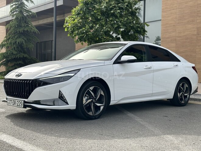 Hyundai Elantra 2021, 61,000 km - 2.0 l - Bakı