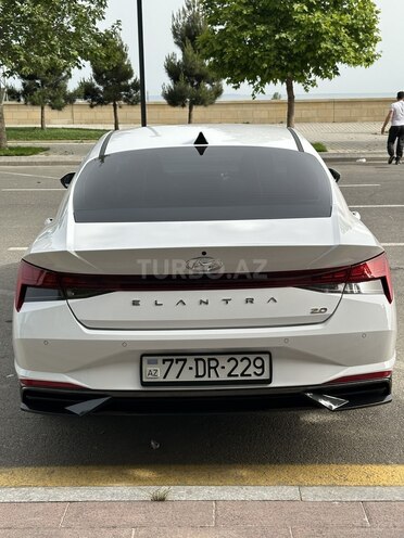 Hyundai Elantra 2021, 61,000 km - 2.0 l - Bakı