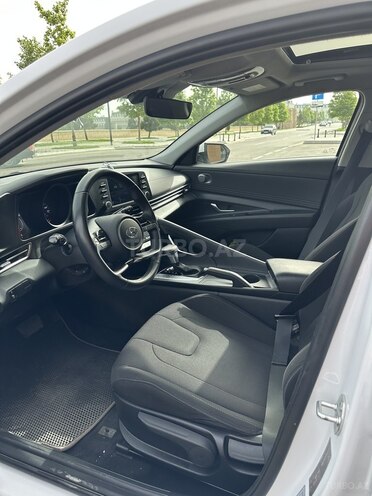 Hyundai Elantra 2021, 61,000 km - 2.0 l - Bakı