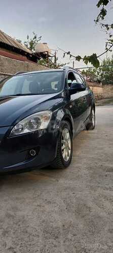 Kia Ceed 2007, 200,000 km - 1.6 l - Ucar