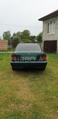 Mercedes C 180 1998, 299,300 km - 1.8 l - Astara