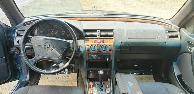 Mercedes C 180 1998, 299,300 km - 1.8 l - Astara