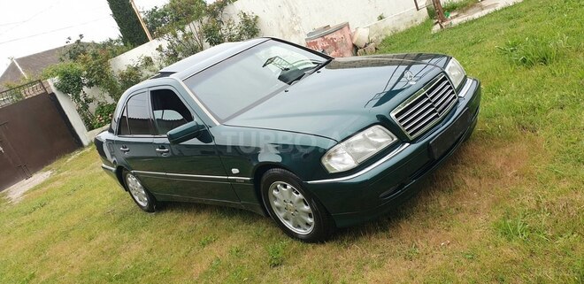 Mercedes C 180 1998, 299,300 km - 1.8 l - Astara