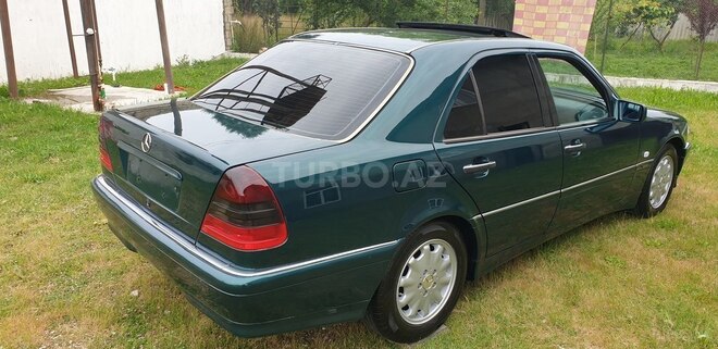Mercedes C 180 1998, 299,300 km - 1.8 l - Astara