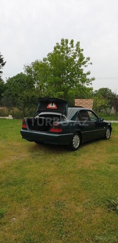Mercedes C 180 1998, 299,300 km - 1.8 l - Astara