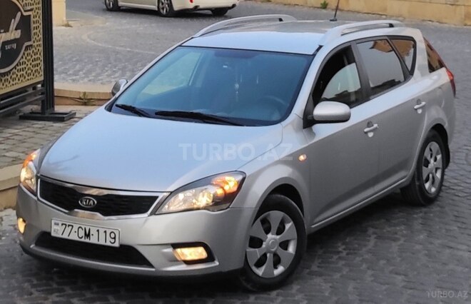 Kia Ceed 2010, 260,000 km - 1.6 l - Bakı