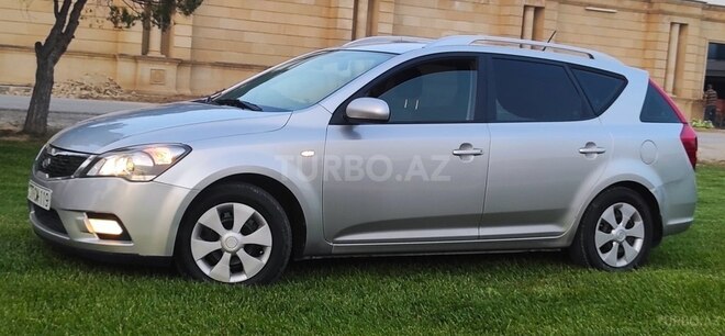 Kia Ceed 2010, 260,000 km - 1.6 l - Bakı