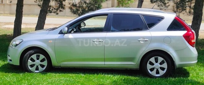 Kia Ceed 2010, 260,000 km - 1.6 l - Bakı
