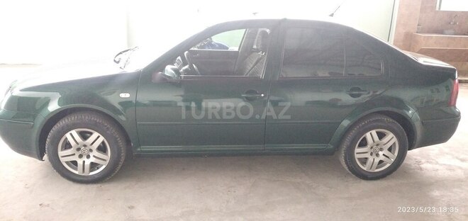 Volkswagen Bora 1999, 257,807 km - 1.6 л - Gəncə