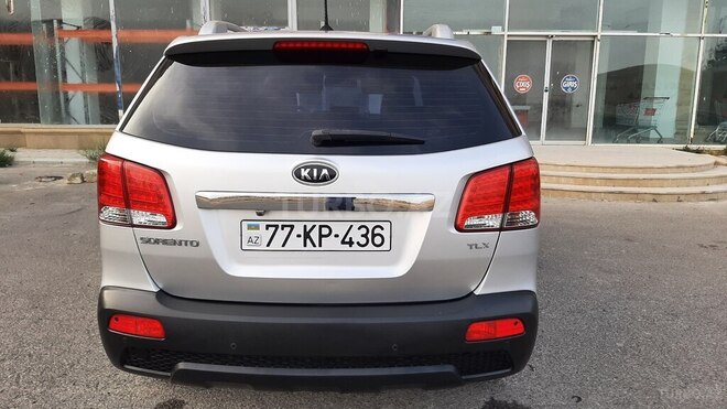 Kia Sorento 2012, 220,000 km - 2.0 l - Bakı