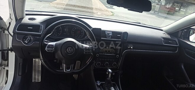 Volkswagen Passat 2012, 250,000 km - 2.5 л - Bakı