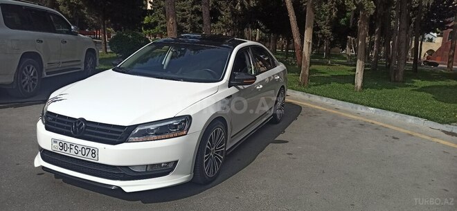 Volkswagen Passat 2012, 250,000 km - 2.5 л - Bakı