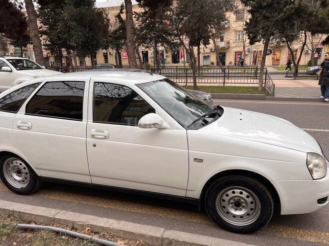 LADA (VAZ) Priora 2011, 242,000 km - 1.6 l - Bakı