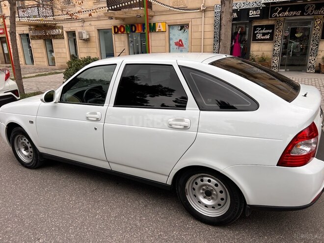 LADA (VAZ) Priora 2011, 242,000 km - 1.6 l - Bakı