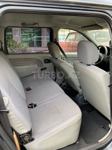 Dacia Logan 2007, 193,573 km - 1.5 l - Bakı