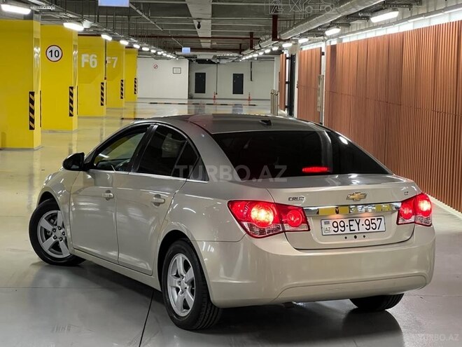 Chevrolet Cruze 2011, 285,000 km - 1.4 l - Gəncə