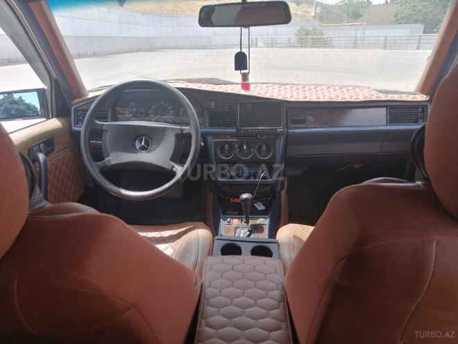 Mercedes 190 1989, 222,222 km - 2.0 l - Bakı