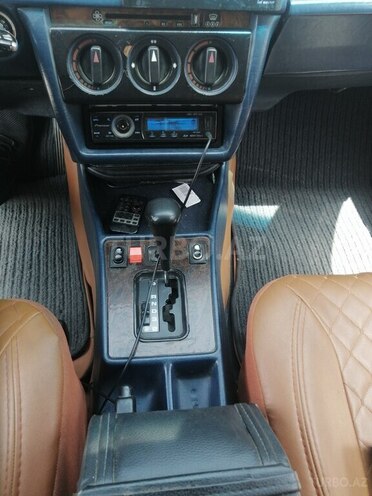 Mercedes 190 1989, 222,222 km - 2.0 l - Bakı