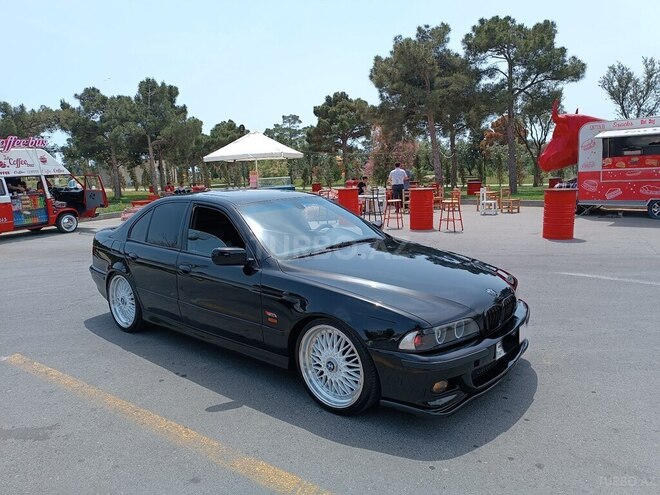 BMW 525 1999, 258,000 km - 2.5 l - Bakı