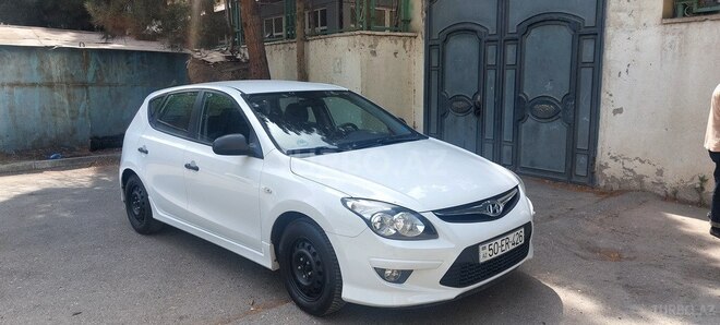 Hyundai i30 2011, 135,000 km - 1.4 l - Bakı