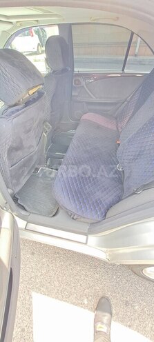 Mercedes E 280 2001, 226,500 km - 2.8 l - Bakı