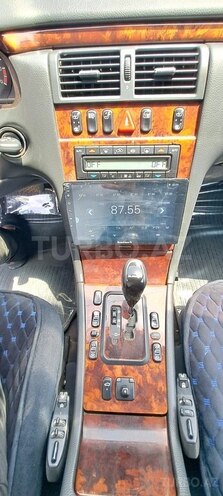Mercedes E 280 2001, 226,500 km - 2.8 l - Bakı