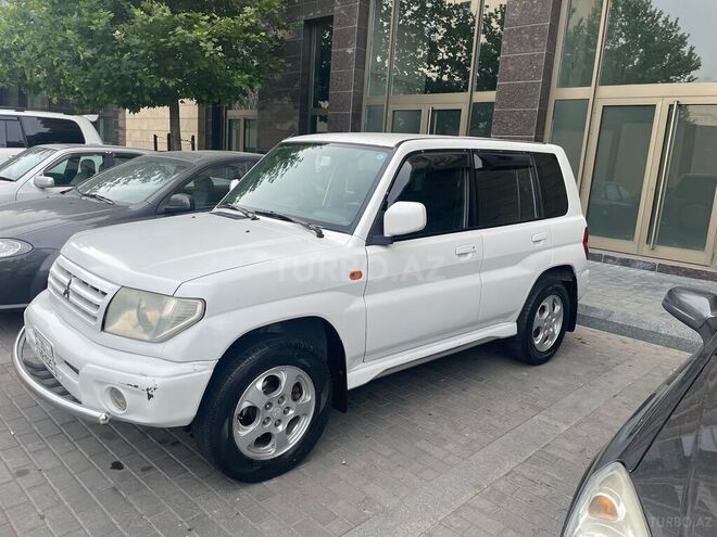 Mitsubishi Pajero io 1999, 390,000 km - 1.8 l - Bakı