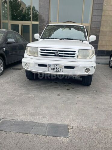 Mitsubishi Pajero io 1999, 390,000 km - 1.8 l - Bakı