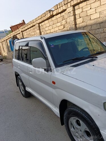 Mitsubishi Pajero io 1999, 317,967 km - 1.8 l - Bakı