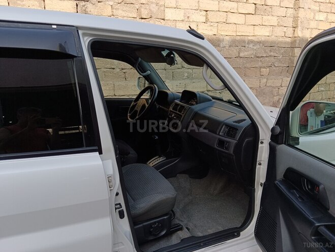 Mitsubishi Pajero io 1999, 317,967 km - 1.8 l - Bakı
