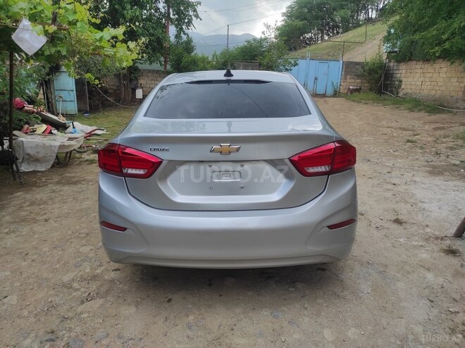 Chevrolet Cruze 2016, 96,000 km - 1.4 л - Yardımlı