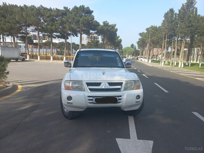 Mitsubishi Pajero 2003, 187,000 km - 3.0 l - Bakı