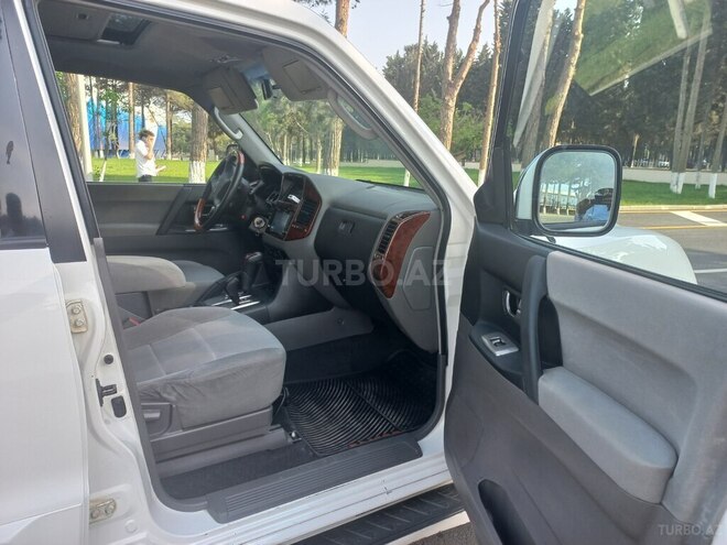 Mitsubishi Pajero 2003, 187,000 km - 3.0 l - Bakı
