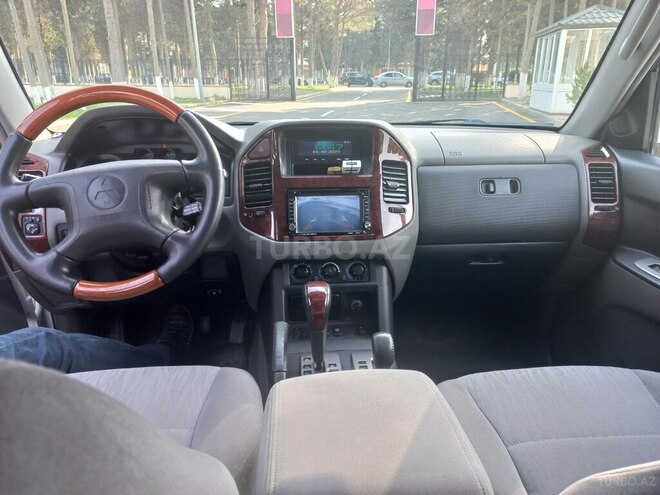 Mitsubishi Pajero 2003, 187,000 km - 3.0 l - Bakı