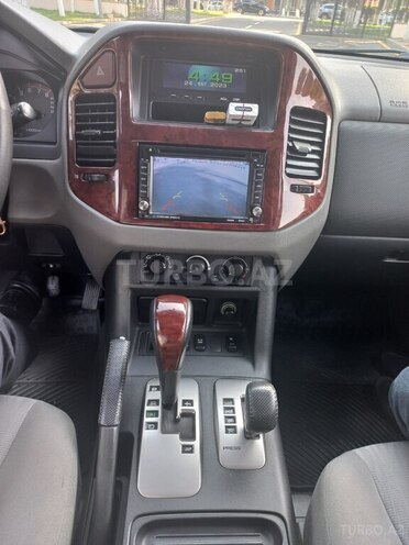 Mitsubishi Pajero 2003, 187,000 km - 3.0 l - Bakı