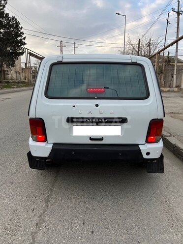 LADA (VAZ) Niva 2015, 85,000 km - 1.7 l - Lerik